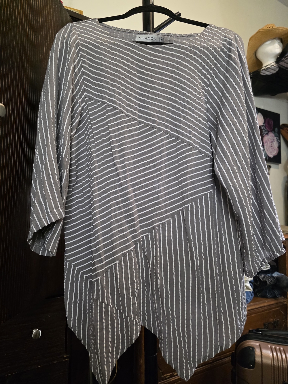 MISSLOOK Gray and White Striped Asymmetrical Tunic